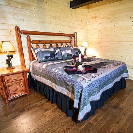 Gatlinburg - Honeymoon Hideaway Βίλα Εξωτερικό φωτογραφία