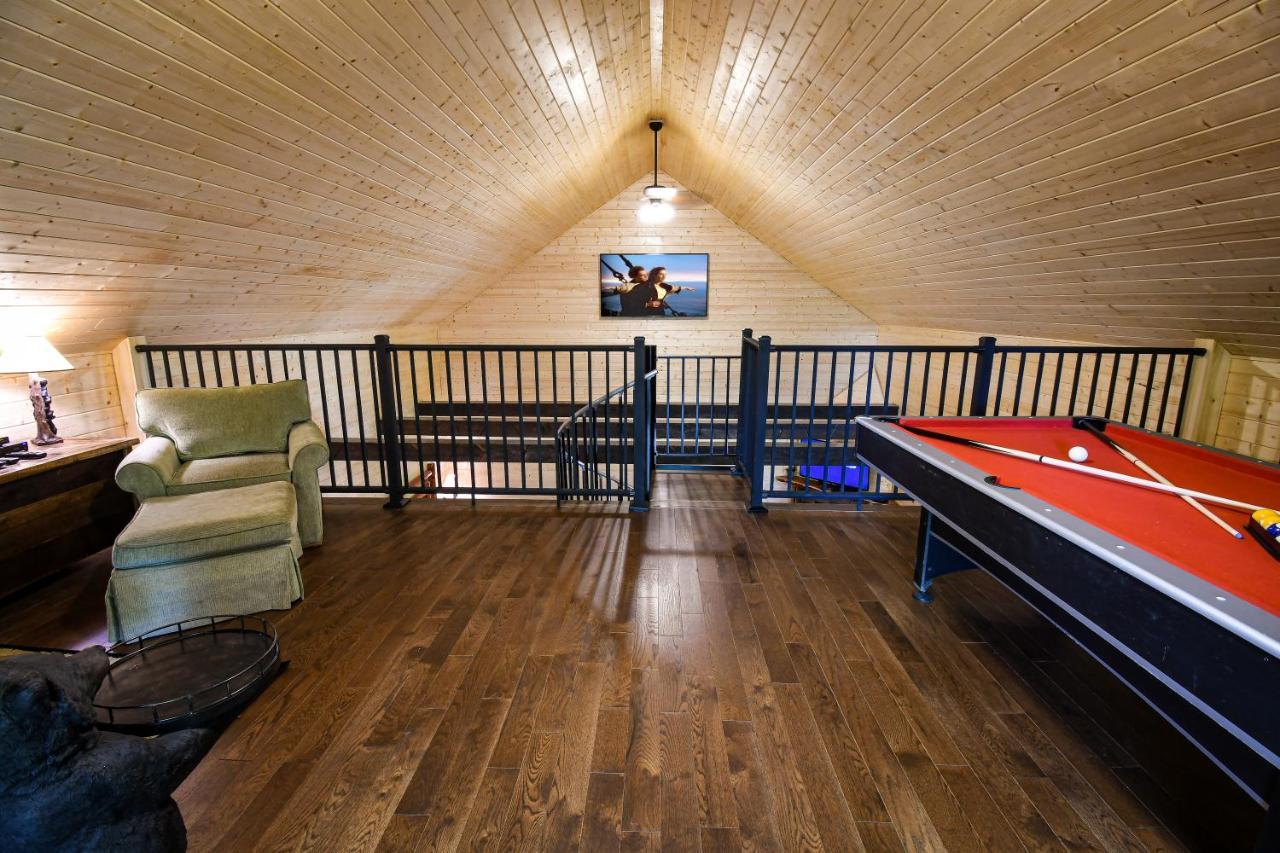 Gatlinburg - Honeymoon Hideaway Βίλα Εξωτερικό φωτογραφία