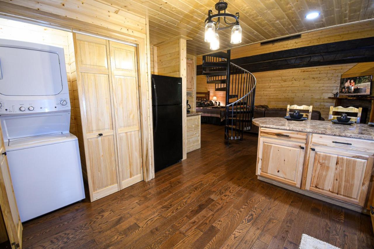 Gatlinburg - Honeymoon Hideaway Βίλα Εξωτερικό φωτογραφία