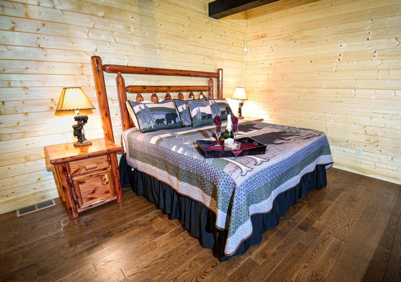 Gatlinburg - Honeymoon Hideaway Βίλα Εξωτερικό φωτογραφία